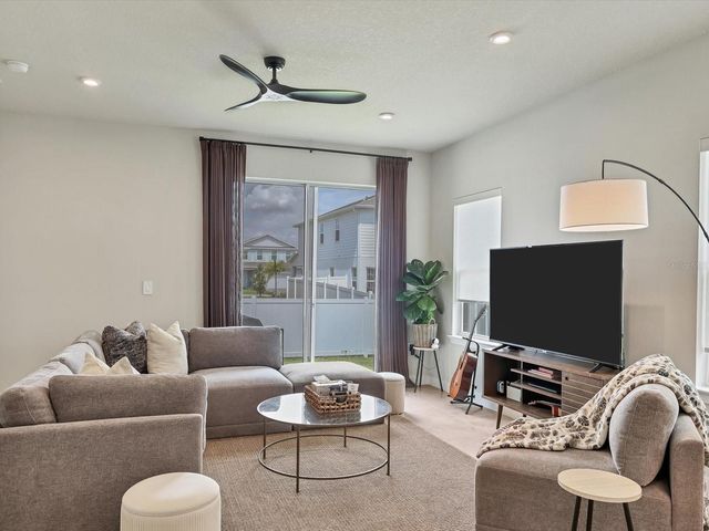 4530 SPIRE RUN, Bradenton, FL 34211
