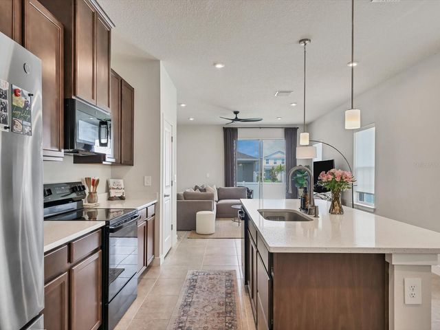 4530 SPIRE RUN, Bradenton, FL 34211