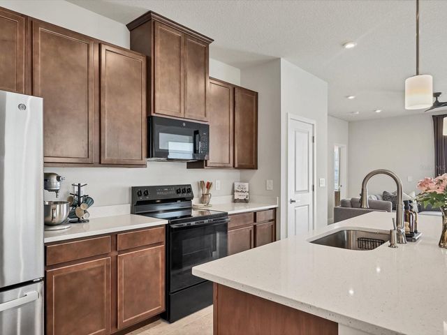 4530 SPIRE RUN, Bradenton, FL 34211