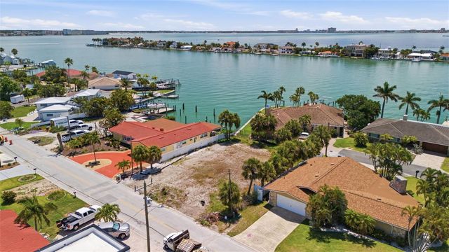 620 59TH AVENUE, St Pete Beach, FL 33706