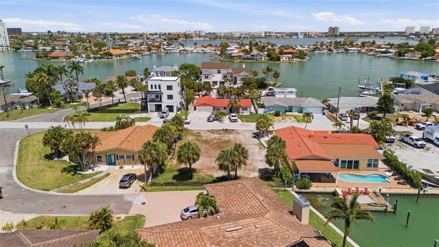 620 59TH AVENUE, St Pete Beach, FL 33706