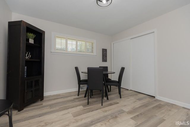 9707 Denzer Road, Evansville, IN 47720