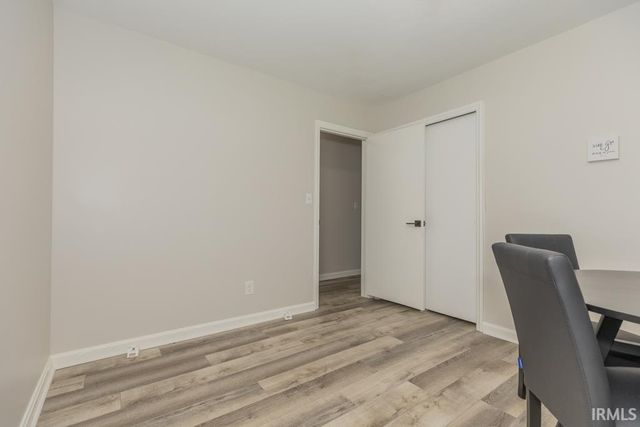 9707 Denzer Road, Evansville, IN 47720
