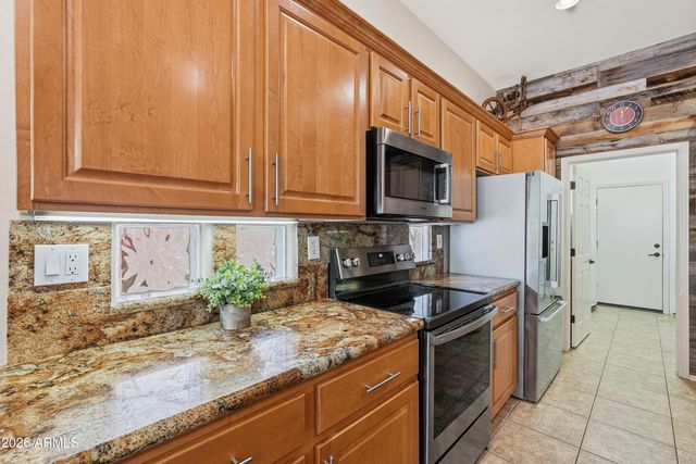 2810 W PLUM HOLLOW Drive, Anthem, AZ 85086