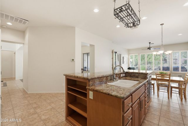 2810 W PLUM HOLLOW Drive, Anthem, AZ 85086