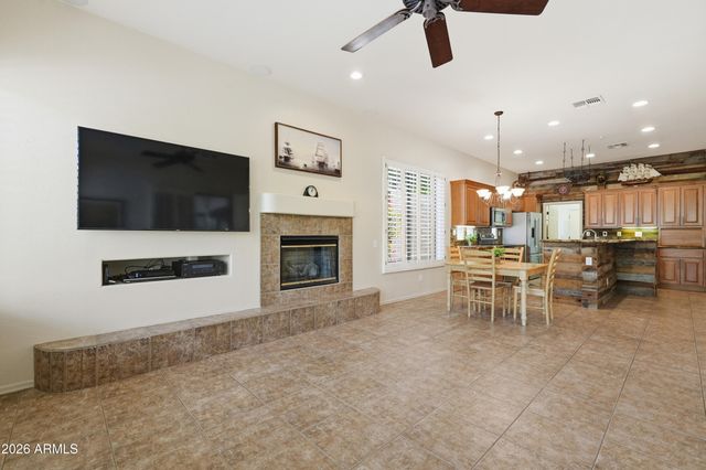 2810 W PLUM HOLLOW Drive, Anthem, AZ 85086