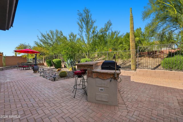 2810 W PLUM HOLLOW Drive, Anthem, AZ 85086