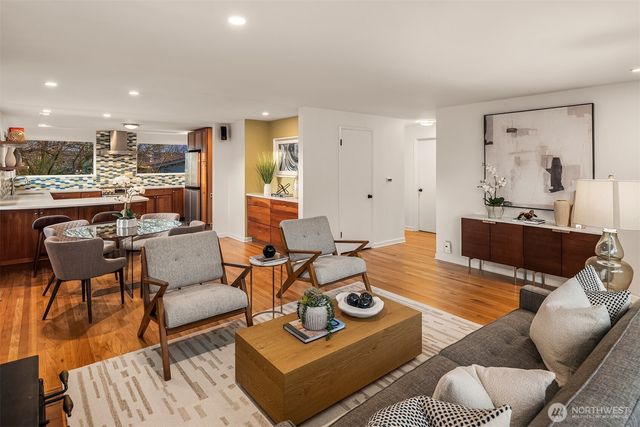 4846 S Juneau Street, Seattle, WA 98118