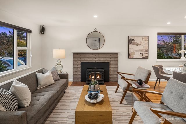 4846 S Juneau Street, Seattle, WA 98118