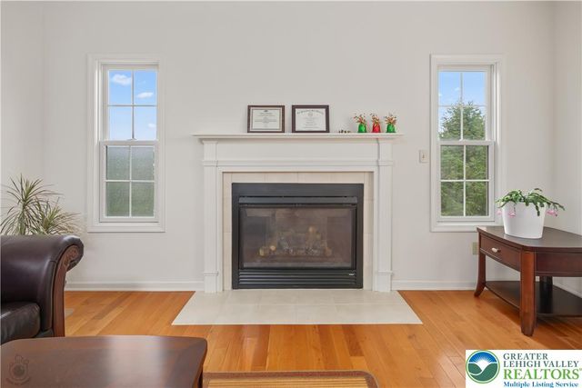 5520 Skyline Drive, North Whitehall Twp, PA 18078