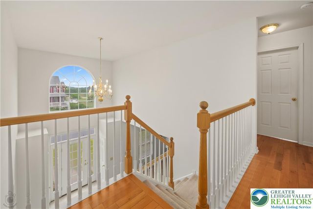 5520 Skyline Drive, North Whitehall Twp, PA 18078