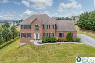 5520 Skyline Drive, North Whitehall Twp, PA 18078