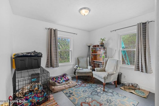 176 N Ewing Ave, Louisville, KY 40206