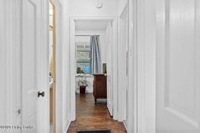 176 N Ewing Ave, Louisville, KY 40206