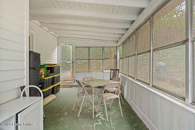 176 N Ewing Ave, Louisville, KY 40206