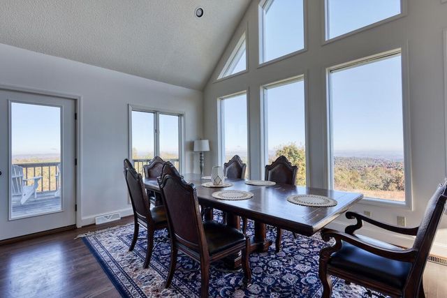 3384 Fairview Church RD, Floyd, VA 24091