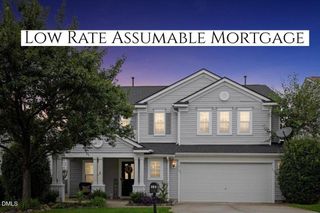 316 Edgecroft Way, Fuquay Varina, NC 27526