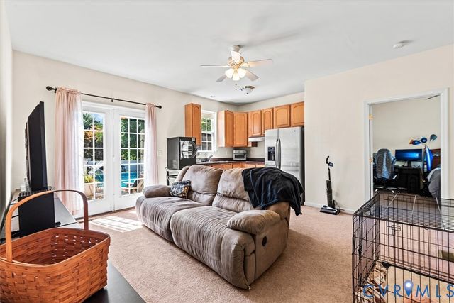 6116 Schooner Cir, King George, VA 22485