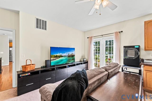 6116 Schooner Cir, King George, VA 22485