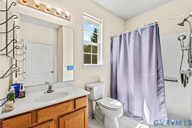 6116 Schooner Cir, King George, VA 22485