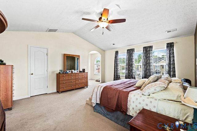 6116 Schooner Cir, King George, VA 22485