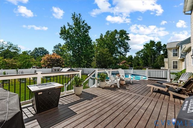6116 Schooner Cir, King George, VA 22485