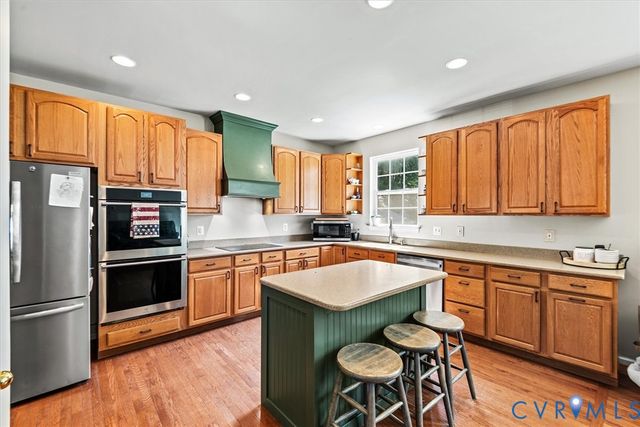6116 Schooner Cir, King George, VA 22485