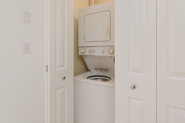 30 Franklin St 411, Malden, MA 02148