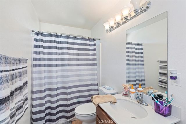 14193 Fresian, Apple Valley, CA 92307