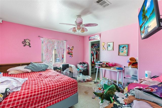 14193 Fresian, Apple Valley, CA 92307