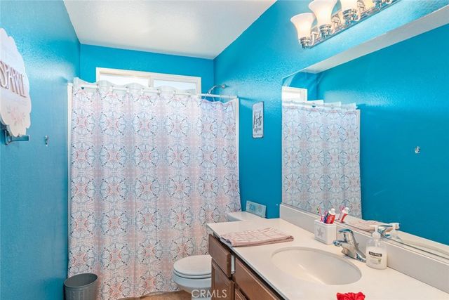 14193 Fresian, Apple Valley, CA 92307