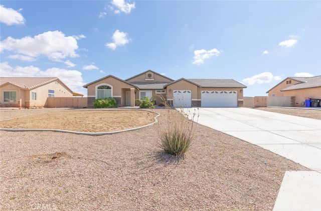 14193 Fresian, Apple Valley, CA 92307