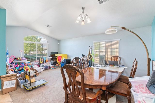 14193 Fresian, Apple Valley, CA 92307