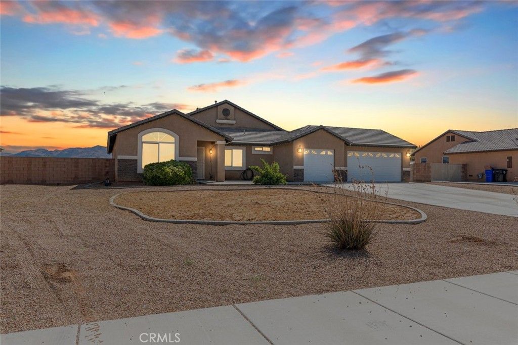 14193 Fresian, Apple Valley, CA 92307