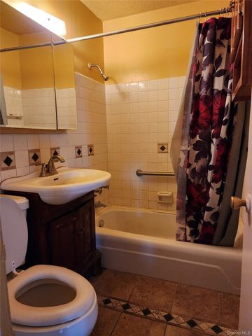 1966 Newbold Avenue 1502, Bronx, NY 10472