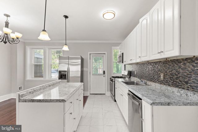 4032 FAIRFAX RD, Baltimore, MD 21216