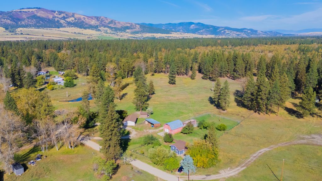 18985 Leo Hanson Road, Florence, MT 59833 photo 3