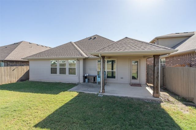 13249 Palancar Drive, Fort Worth, TX 76244