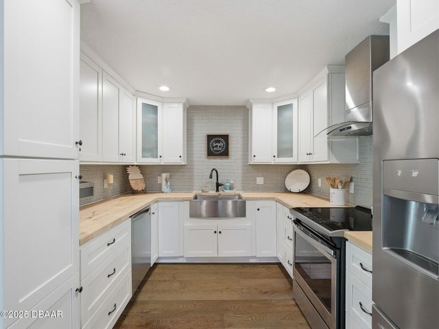 4704 Van Kleeck Drive, New Smyrna Beach, FL 32169