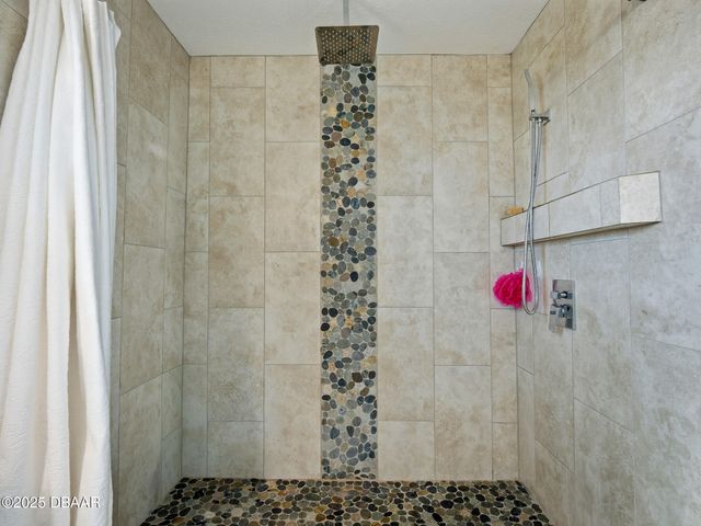 4704 Van Kleeck Drive, New Smyrna Beach, FL 32169