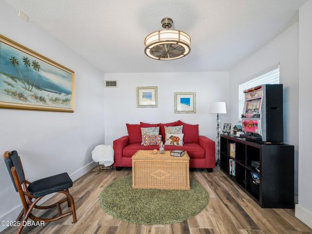 4704 Van Kleeck Drive, New Smyrna Beach, FL 32169