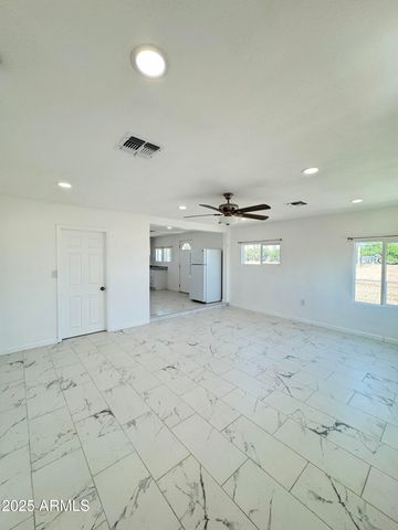 308 E Date Avenue, Casa Grande, AZ 85122