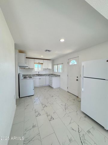 308 E Date Avenue, Casa Grande, AZ 85122