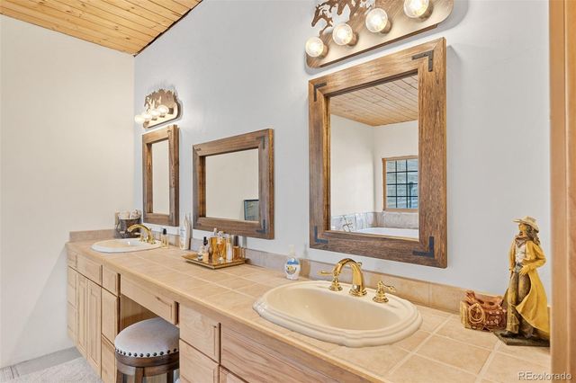 76 No Place Road, Hartsel, CO 80449