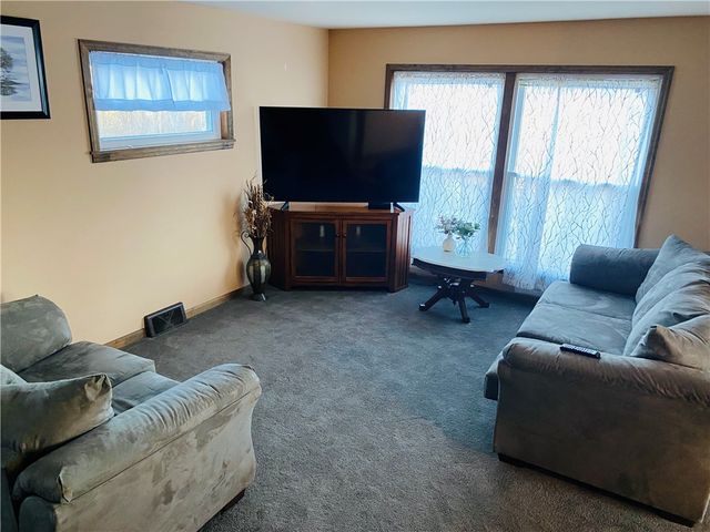 275 County Highway 11, Laurens, NY 13820