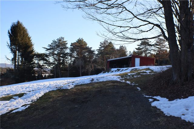 275 County Highway 11, Laurens, NY 13820