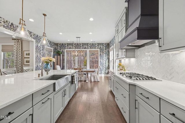 1056 Mountain Vista Lane, Cary, NC 27519