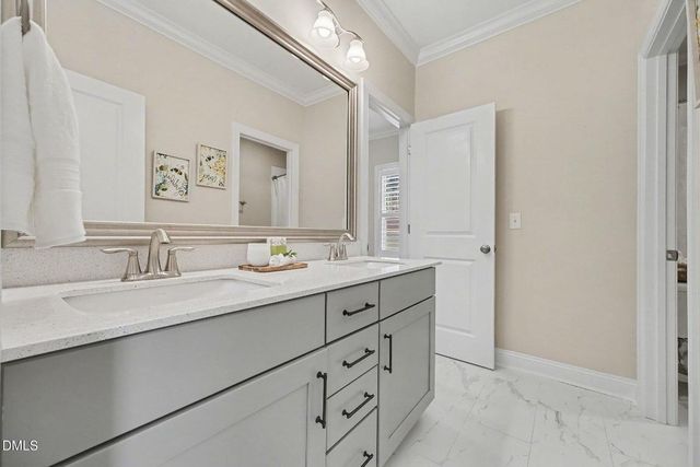 1056 Mountain Vista Lane, Cary, NC 27519