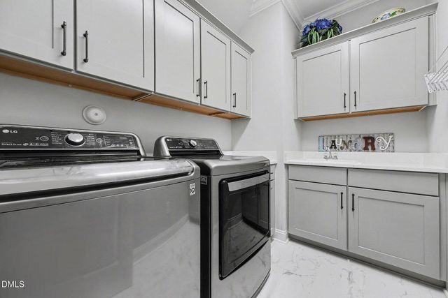 1056 Mountain Vista Lane, Cary, NC 27519