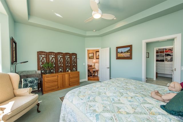 141 Pheasant Run Drive, Sequim, WA 98382